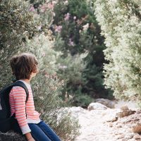 photo-1574102289244-69b848408915